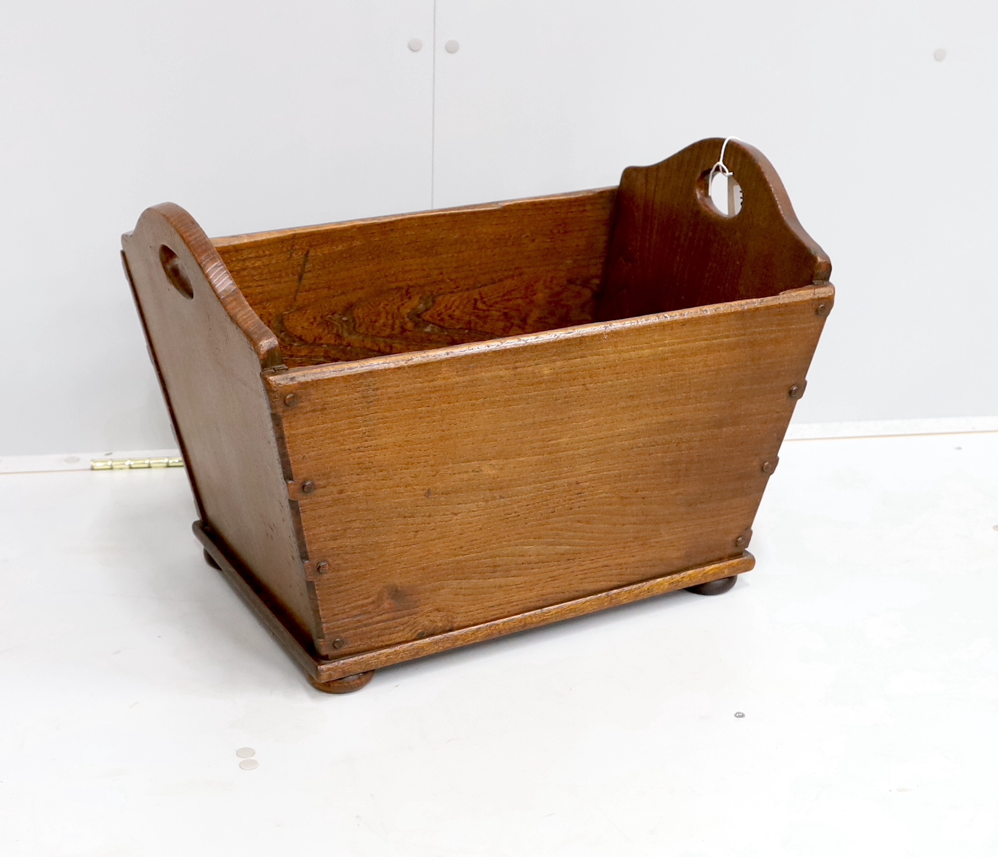 An early 20th century rectangular elm log bin, width 60cm, depth 36cm, height 42cm